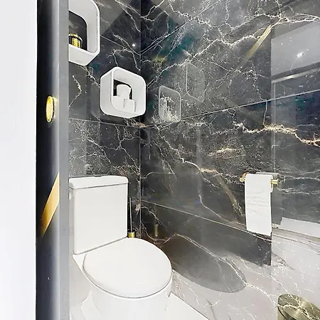 Luxe Le Venus Dore 218 Au Village Naturiste Port Venus Apartamento Agde
